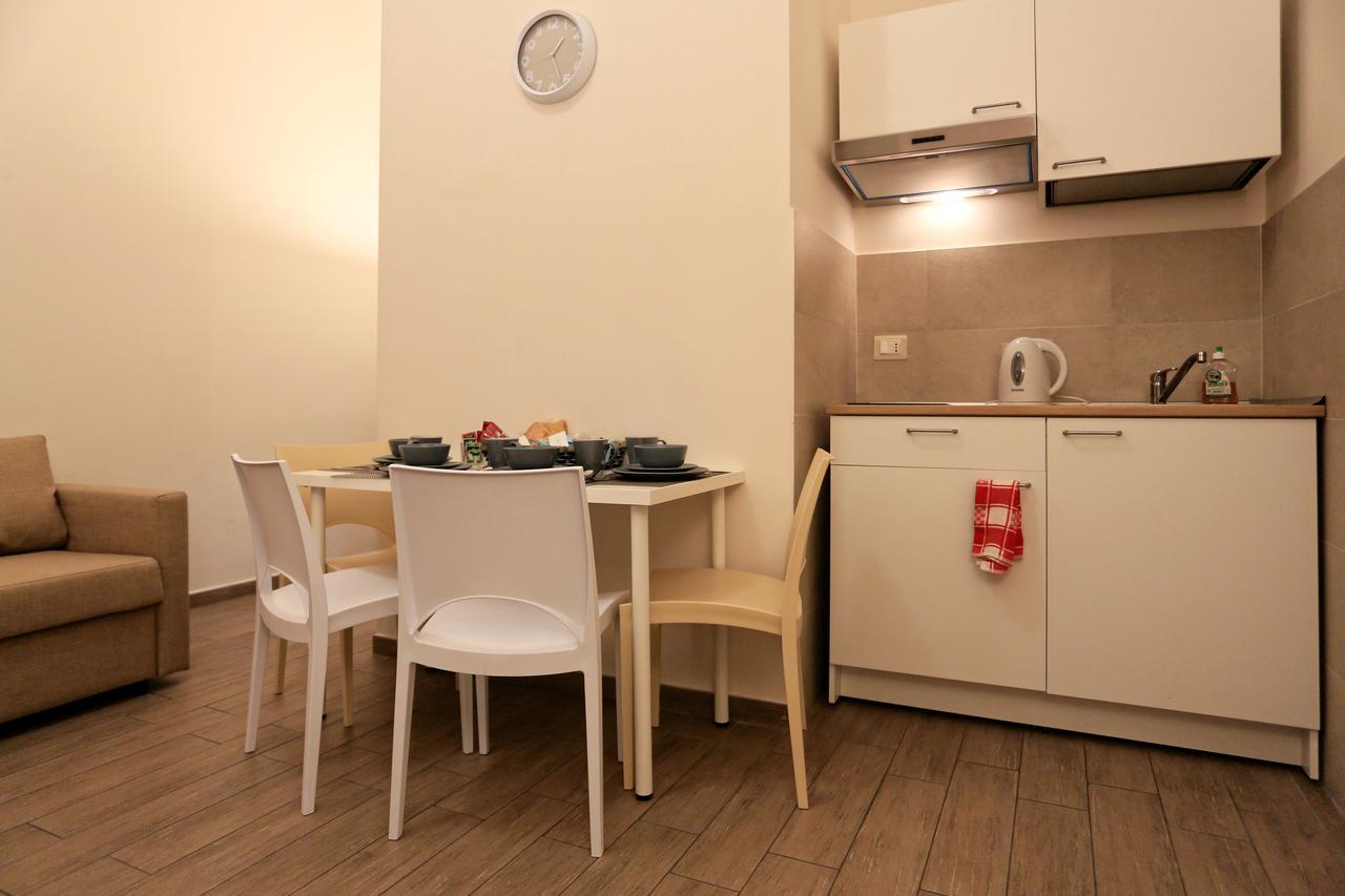 Apartcity Naples B&B Ngoại thất bức ảnh