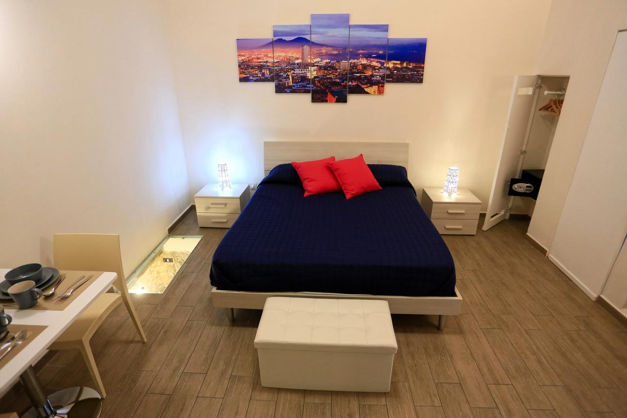 Apartcity Naples B&B Ngoại thất bức ảnh
